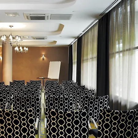 Belvedere Hotel 4*